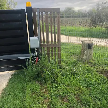 Les Rives De Port Neuf Hébergement de vacances Saint-André-de-Cubzac
